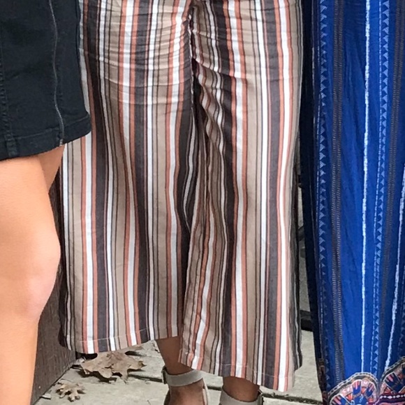 Striped Jumpsuit - Picture 7 of 7